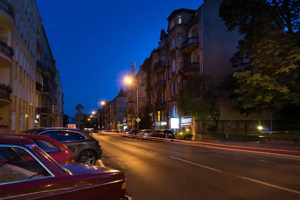 Hotel apartamentowy 1 Night In Poznań - Matejki Apartments
