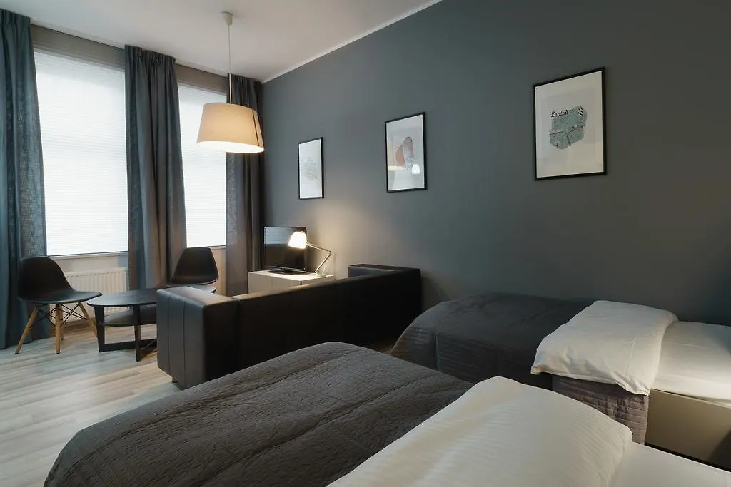 1 Night In Poznan - Matejki Apartments 3*,  Poland