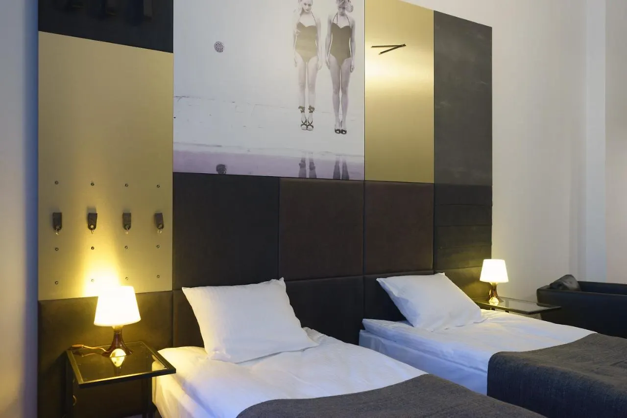 Hotel apartamentowy 1 Night In Poznań - Matejki Apartments